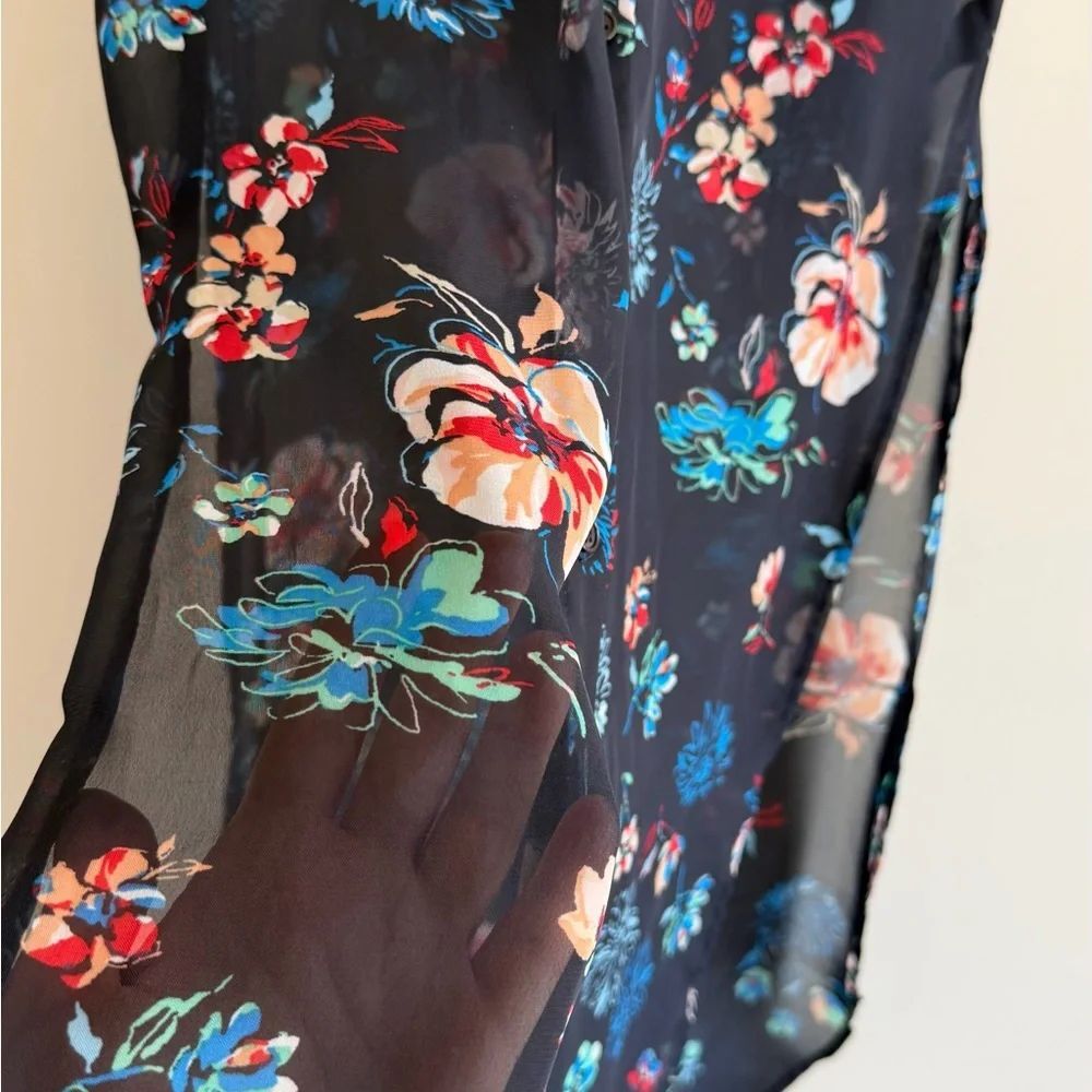 NewLook Size S Sheer Floral Sleeveless Shirt Side Slits Lightweight Flowy Artsy - Picture 8 of 9